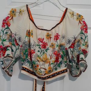 Jealous Tomato medium blouse cream floral